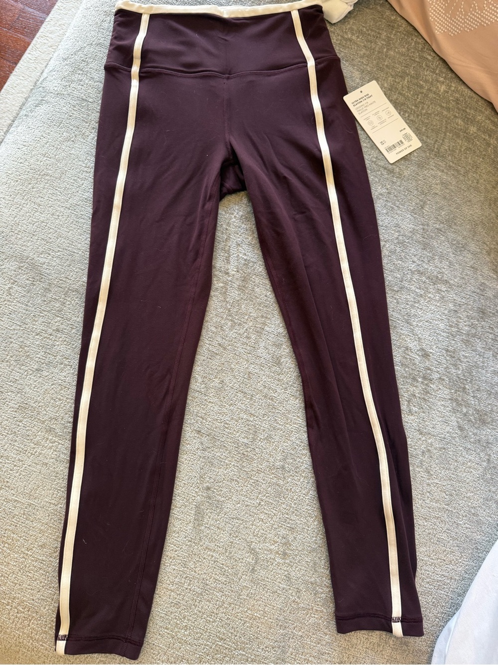 NWT Athleta Elation 7/8 Leggings XS Burgundy Cream Stripe Ultra High Rise $99